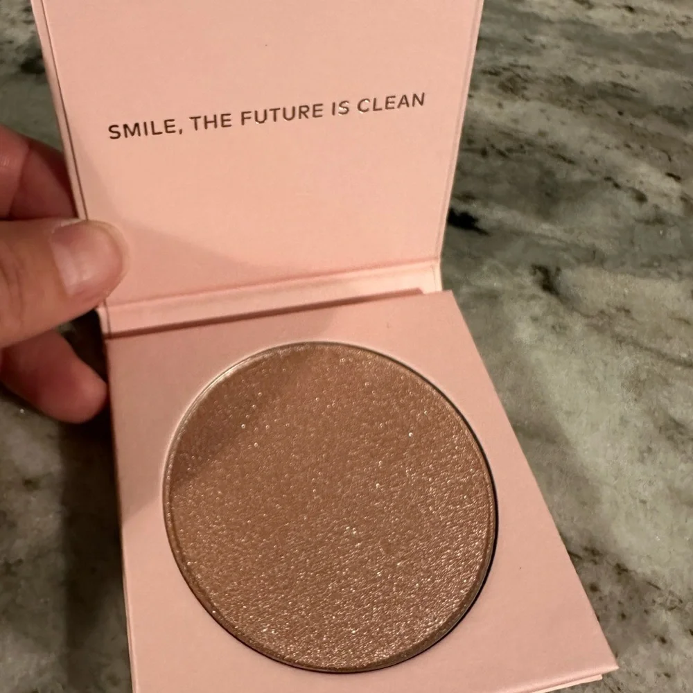 Beautycounter Winter Warmth Duo - Picture 2 of 3